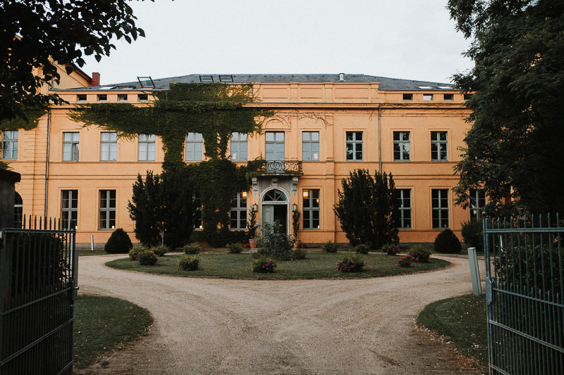 Hochzeitsfotograf auf Schloss Ziethen in Berlin Brandenburg
